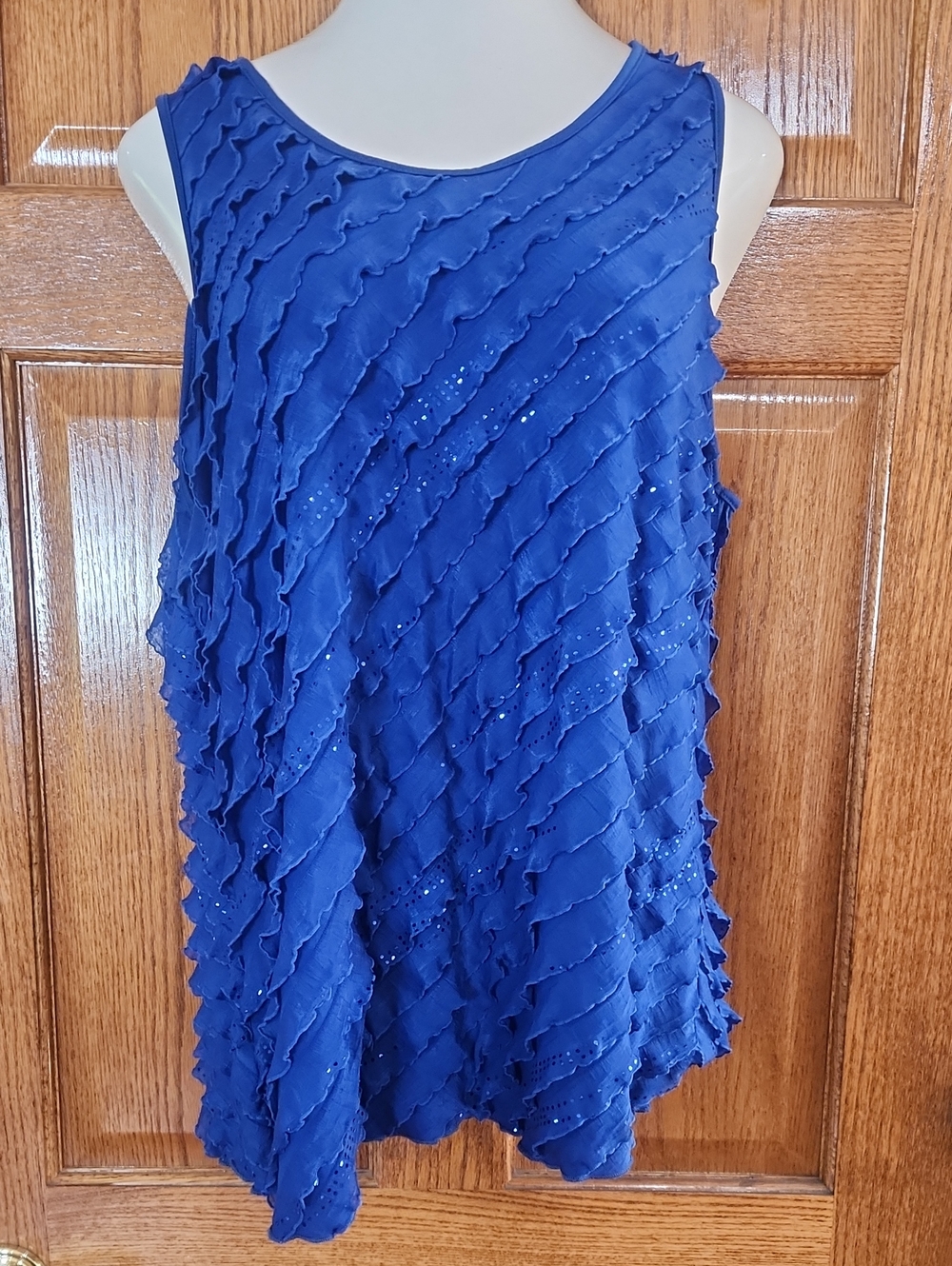 Women's Sleeveless Ruffled Tank Top - Blue